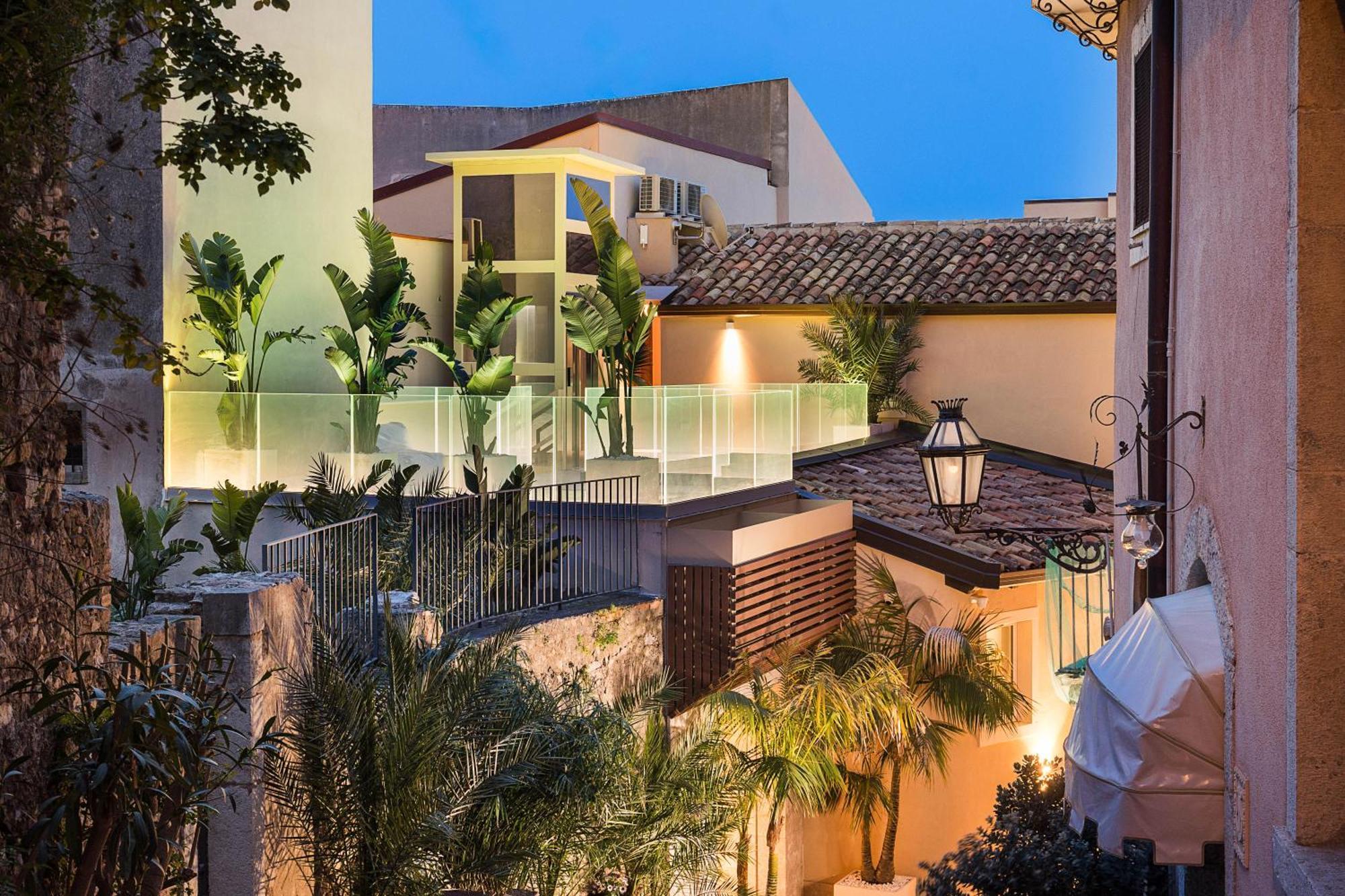 Taormina Infinity Suites Buitenkant foto