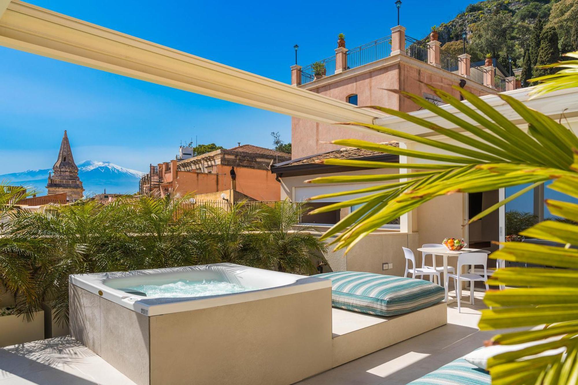 Taormina Infinity Suites Buitenkant foto
