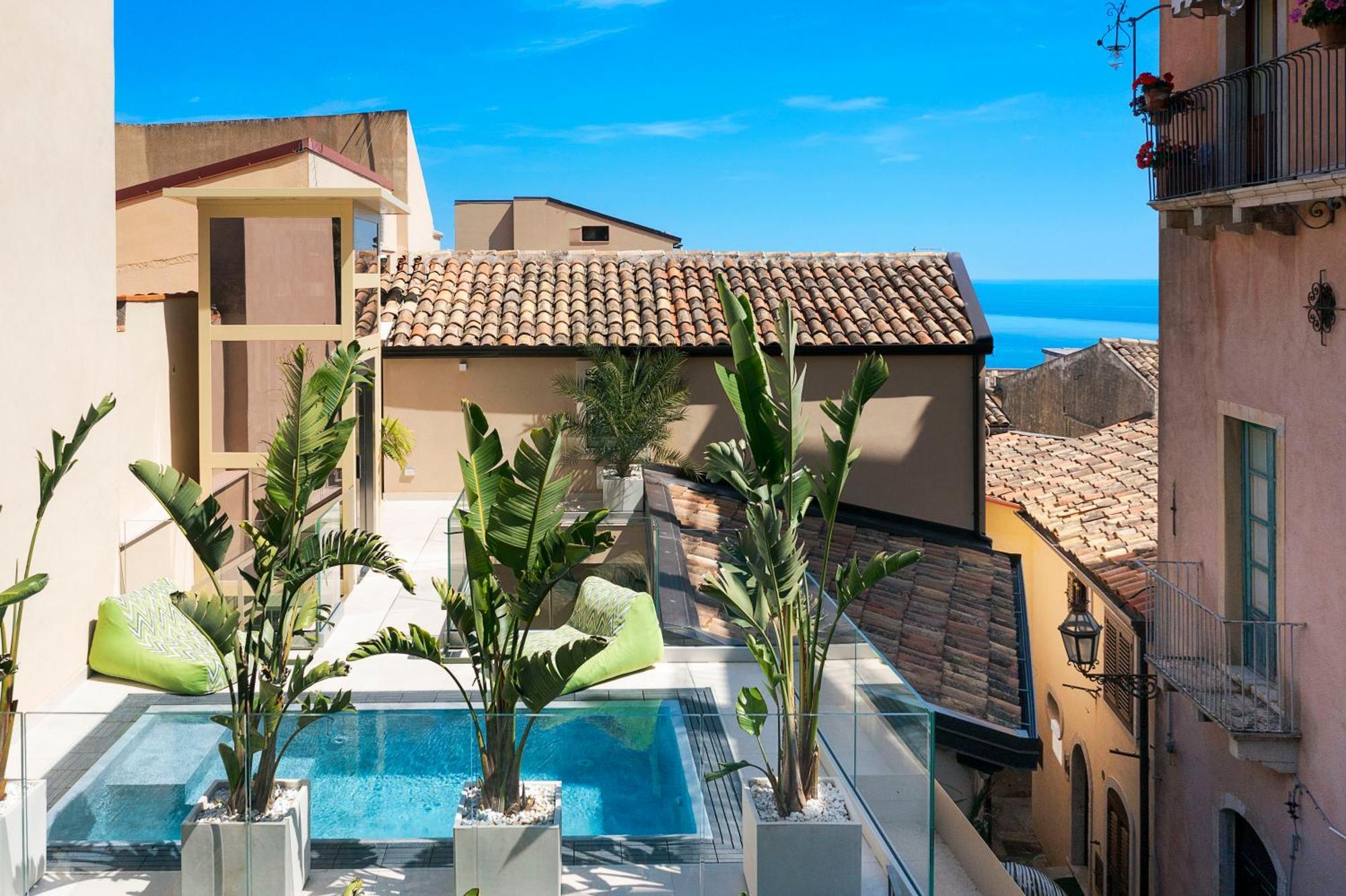 Taormina Infinity Suites Buitenkant foto